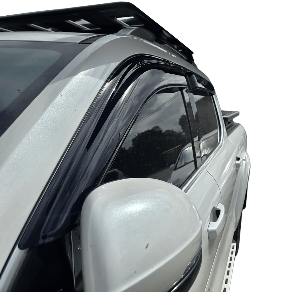 GWM ALPHA TINTED WEATHERSHIELDS image 4