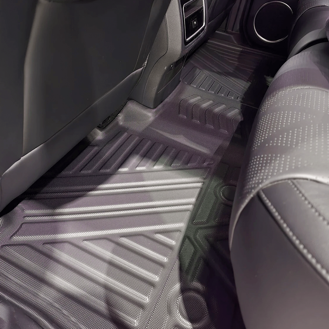 GWM ALPHA 3D MOULDED FLOOR MATS (NOT CANNON) image 3