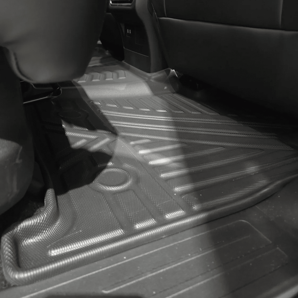 GWM ALPHA 3D MOULDED FLOOR MATS (NOT CANNON) image 4