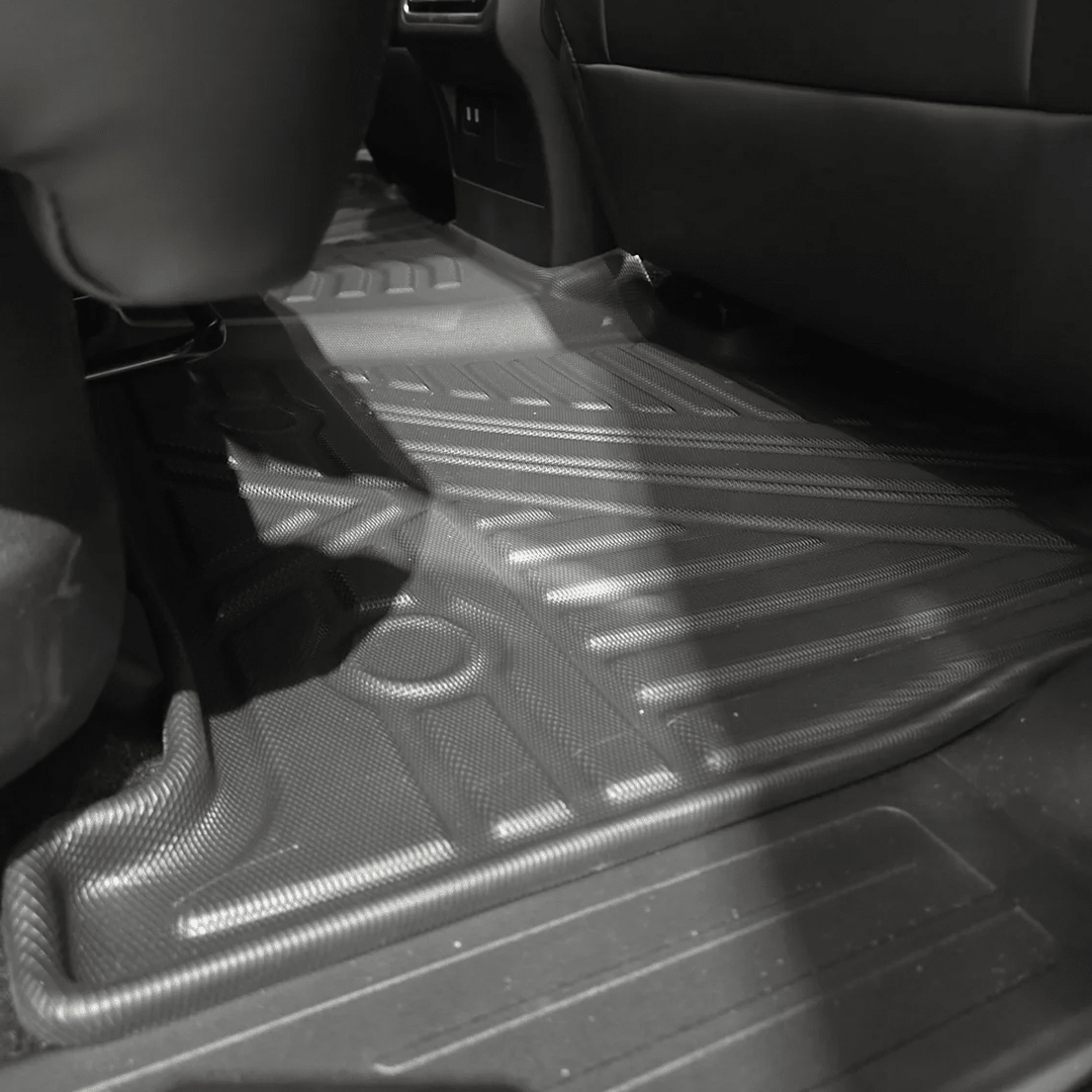 GWM ALPHA 3D MOULDED FLOOR MATS (NOT CANNON) image 4