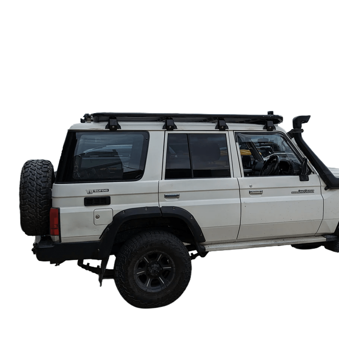 TOYOTA LAND CRUISER LC76 ROOF PLATFORM WITH INTEGRATED LIGHT BAR image 5