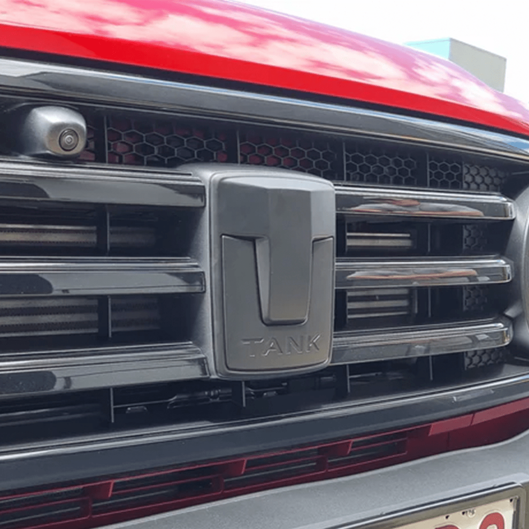 TANK 300 Front Grill Logo Blackout Cover image 3