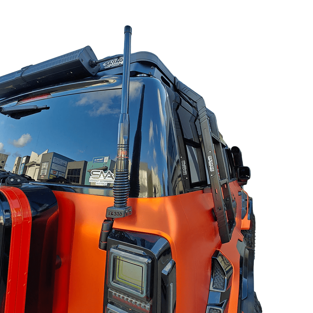 TANK 300 UHF ANTENNA REAR DOOR MOUNT image 4
