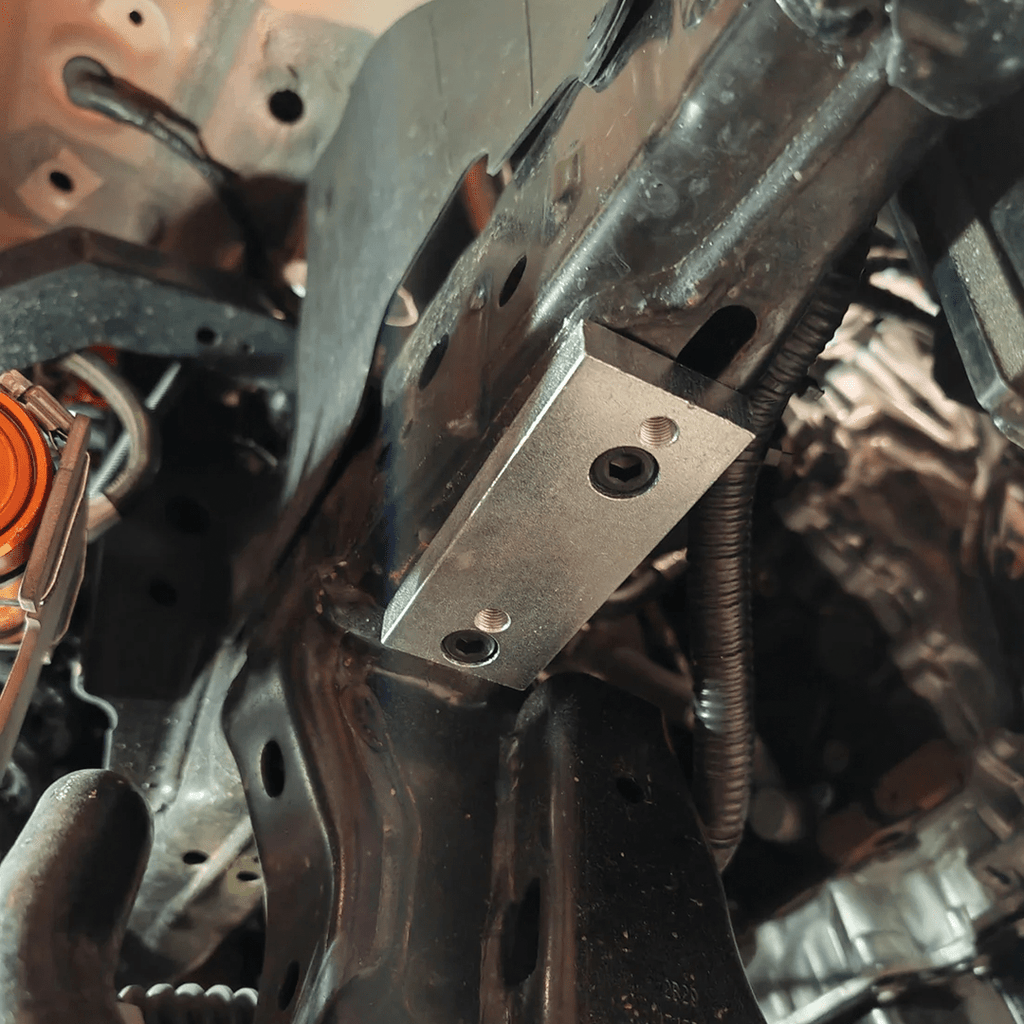TANK 300 SWAY BAR RELOCATION KIT image 3