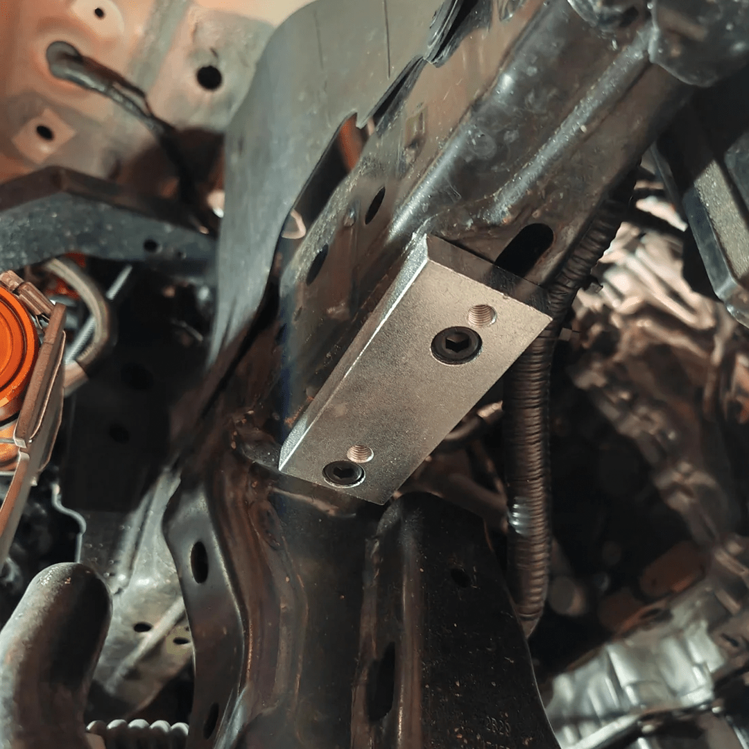 TANK 300 SWAY BAR RELOCATION KIT image 3