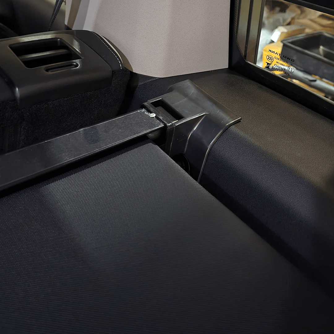 TANK 300 Retractable trunk cover image 5
