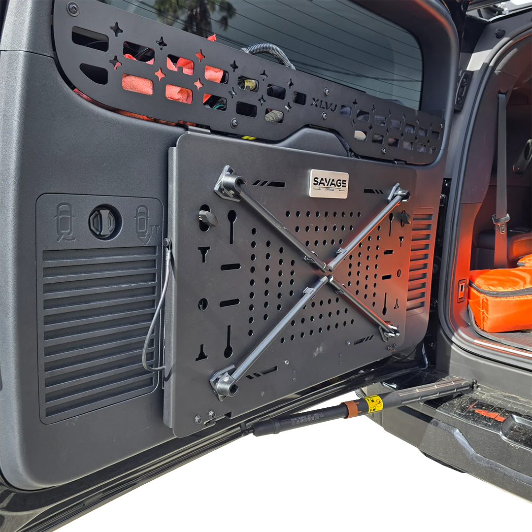 DENZA B8 TAILGATE TABLE WITH WINDOW STORAGE