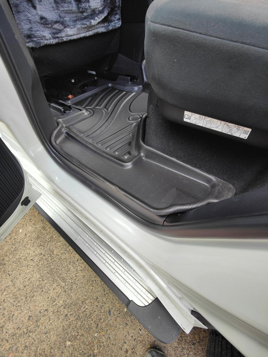 TOYOTA LANDCRUISER LC300 3D MOULDED FLOOR MATS FOR LAND CRUISER image 7