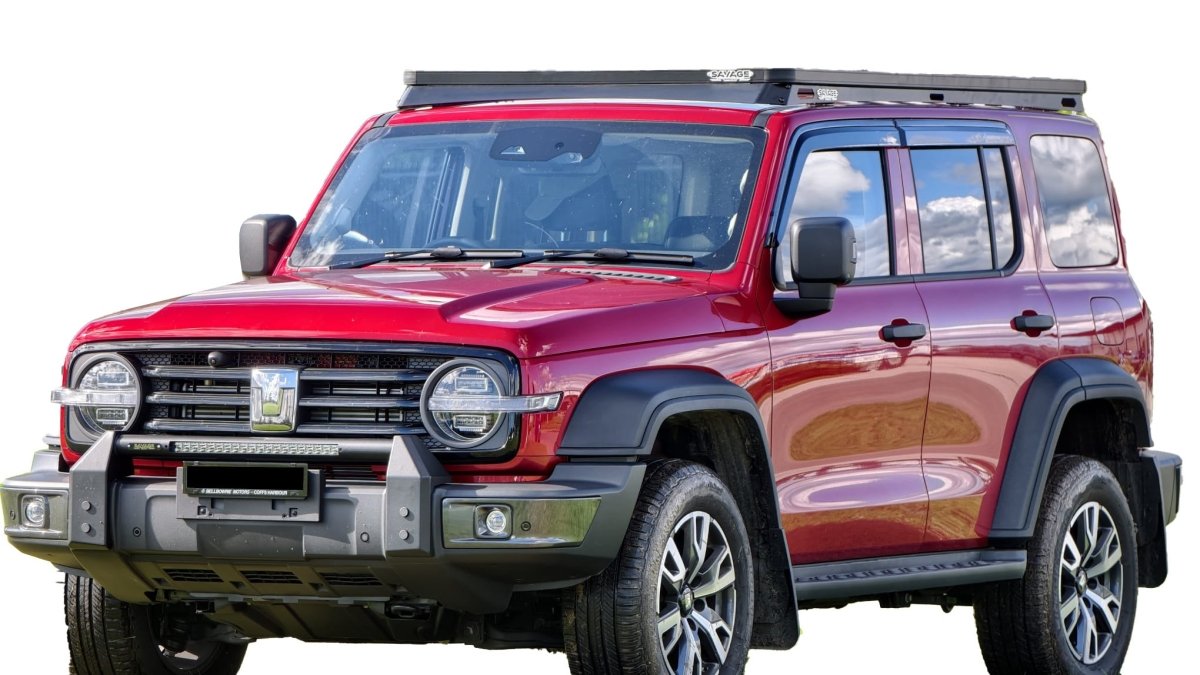 Tank 300 SAVAGE IMPACT NUDGE BAR (OPTIONAL LIGHT BAR AVAILABLE)For all Spec image 2