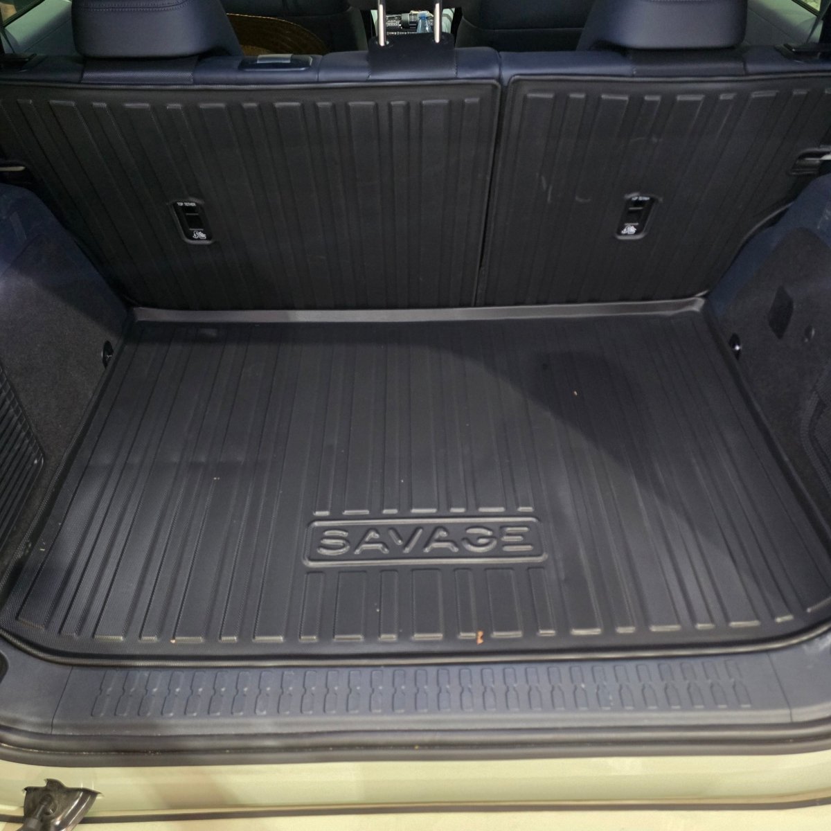 SAVAGE 3D MOULDED BOOT MAT – DENZA B5 (2026+)