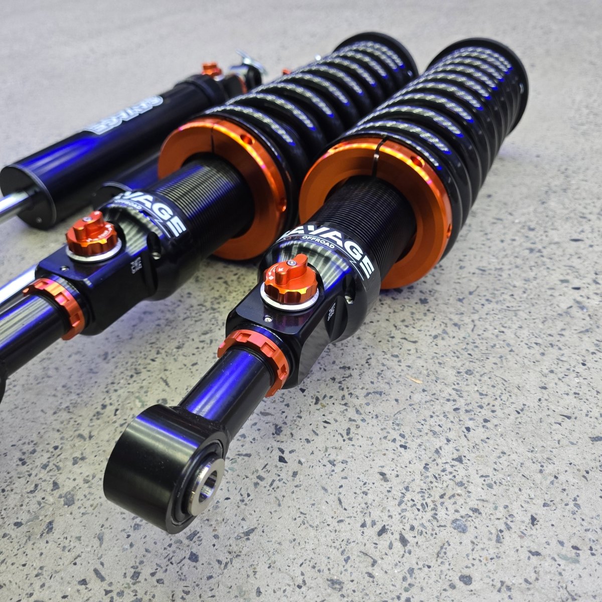 TANK 300 NITROGEN MONOTUBE SUSPENSION KIT image 3
