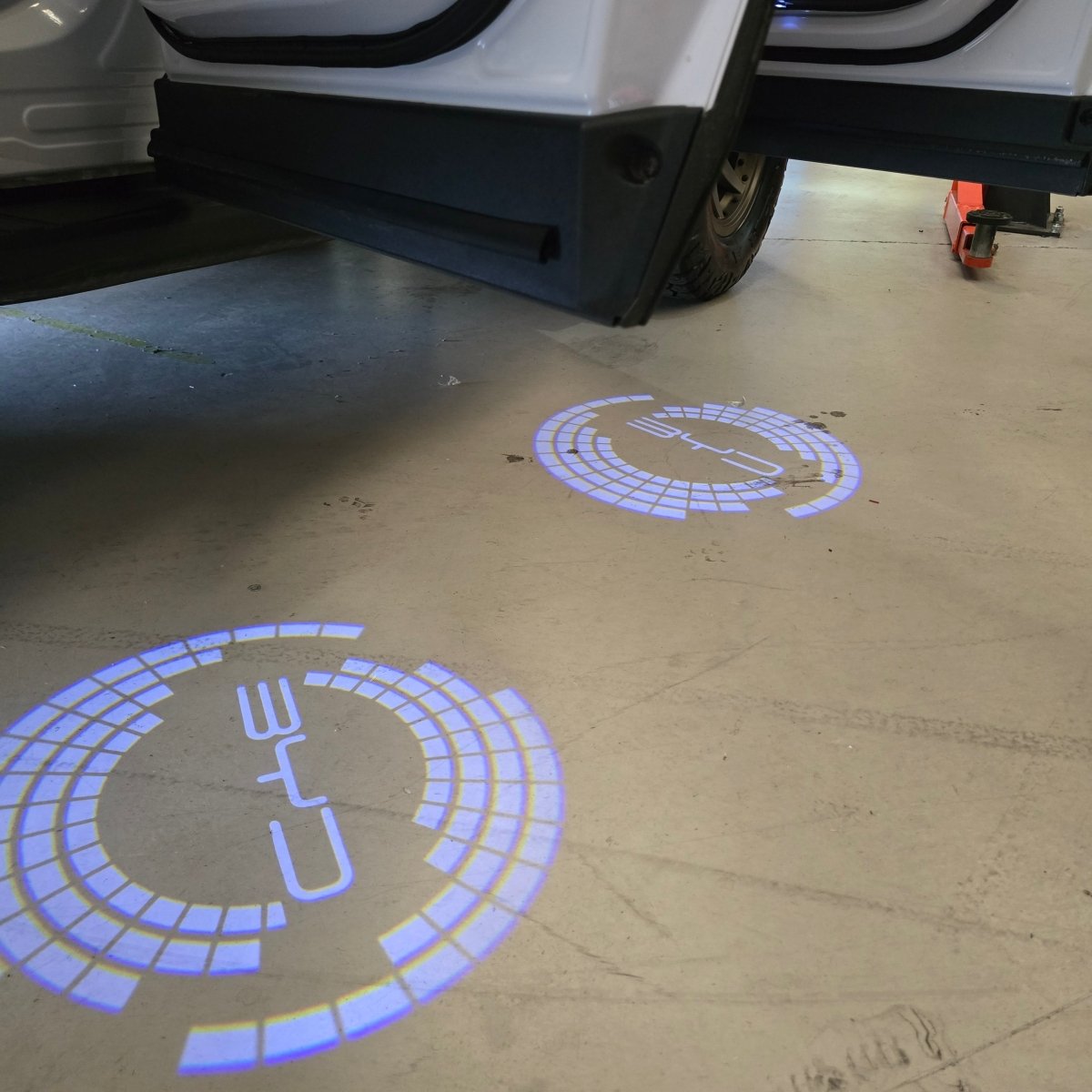 BYD PUDDLE DOOR LIGHTS image 7