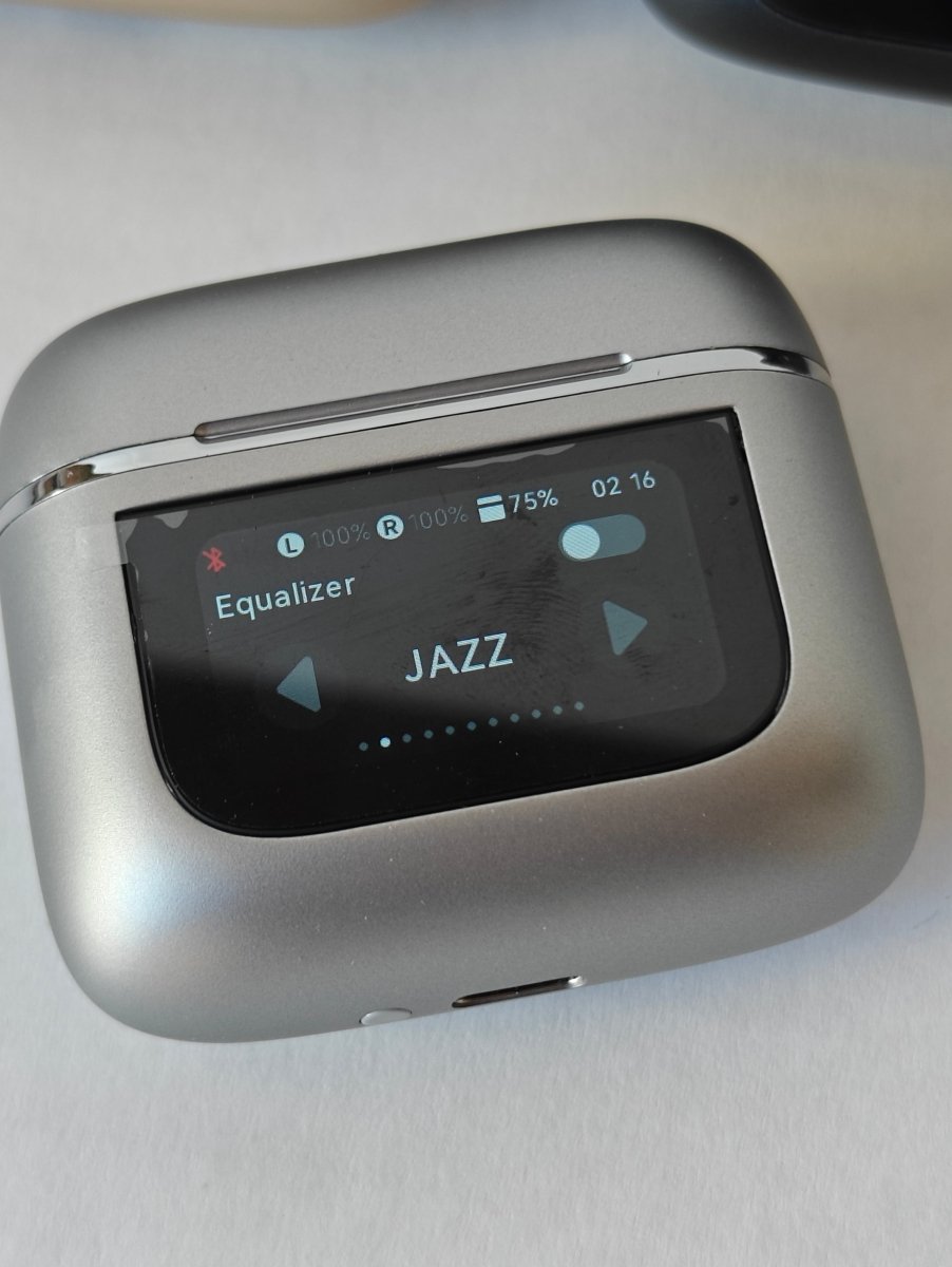 WIRELESS BLUETOOTH HEADPHONES WITH ANC AND LCD CASE image 6
