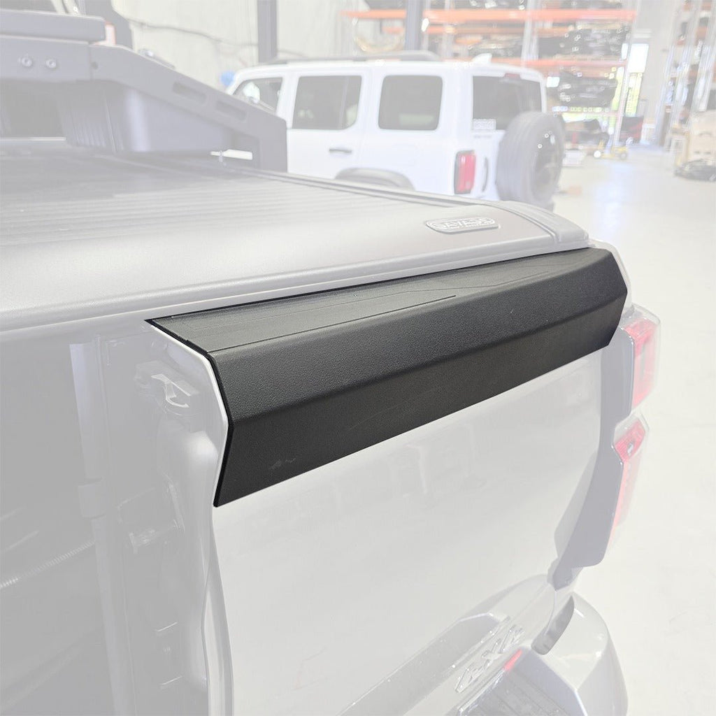 GWM ALPHA SPLIT TAILGATE LIP PROTECTOR image 3